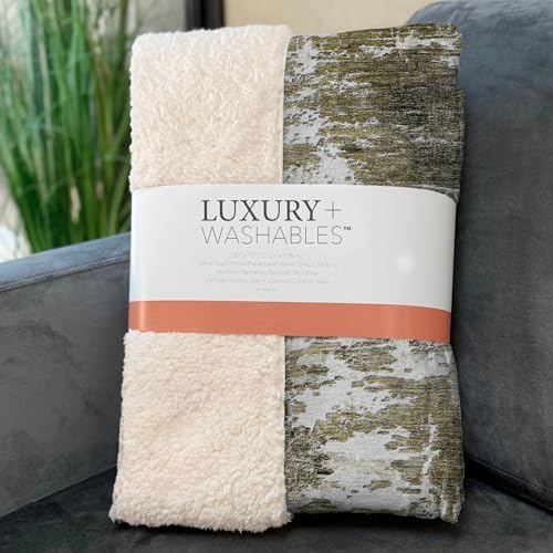 Addison Rugs ASB718 Taupe 50" x 70" Oversized Sherpa Throw Blanket