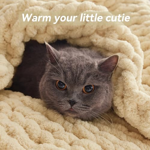 Negwoo Chunky Knit Throw Blanket, Knitted Throw Chenille Yarn, 50"*60"
