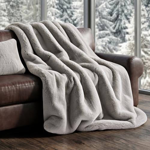 EVERGRACEHOME Faux Chinchilla Fur Throw Blanket, 60"x80", Silver Taupe