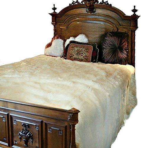 Plush Faux Fur - Throw Blanket - Fashion Fur - Off White King Size
