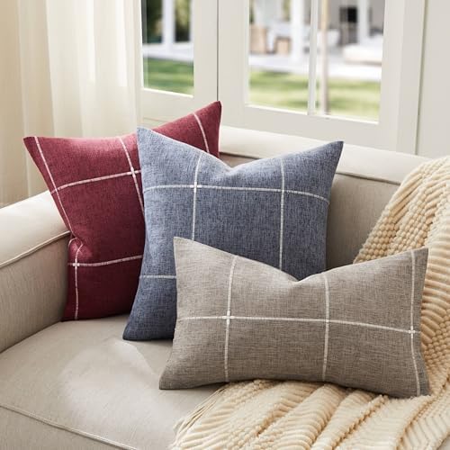 2 Packs Grid Embroidery Throw Pillow Covers 22x22in Burgundy