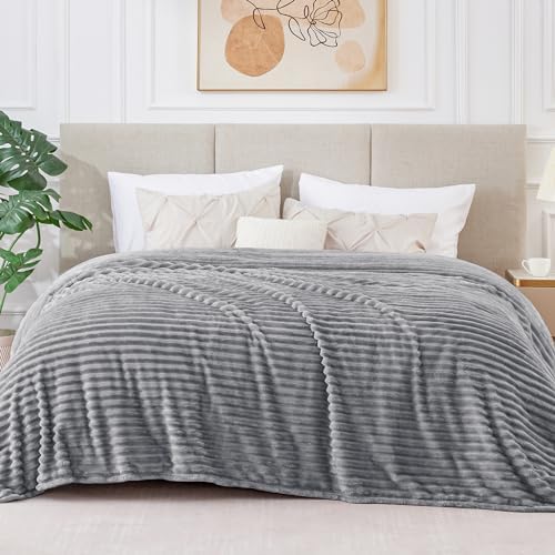 BEDELITE 3D Ribbed Jacquard Grey King Size Blankets for Bed, 108x90