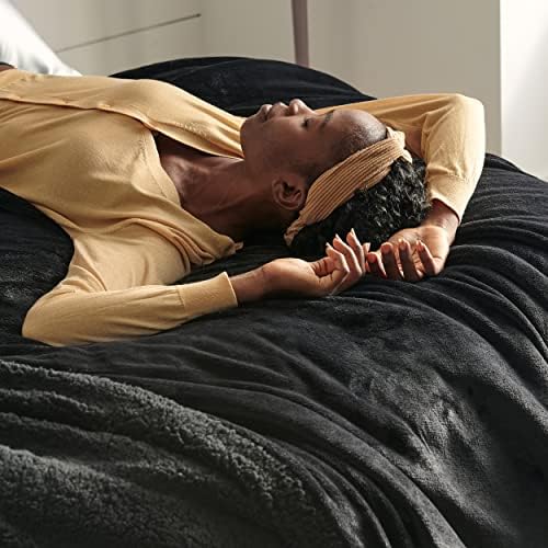 Bedsure GentleSoft Sherpa Fleece Blanket Queen Size for Bed