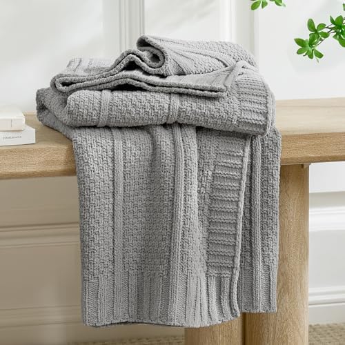 Amélie Home Chenille Knit Throw Blanket, Mist Gray 50"x60"