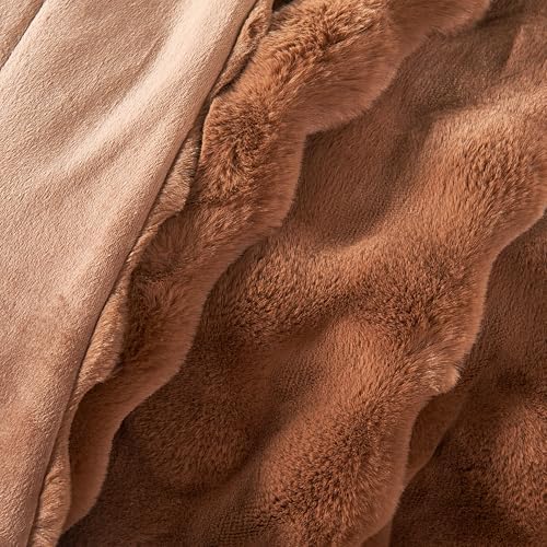 Bubble Rabbit Faux Fur Throw Blanket Reversible to Cozy Velvet, 750gsm