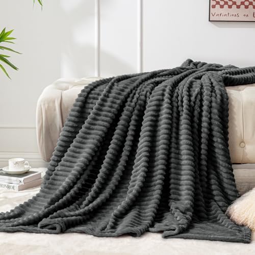 BEDELITE 3D Ribbed Charcoal Grey Fleece Throw Blanket for Couch, 50x60