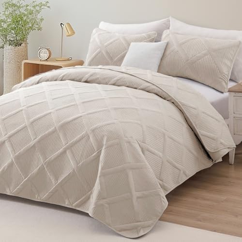 Exclusivo Mezcla 3-Piece Soft Quilt King Size Bedding Set, Beige Cream
