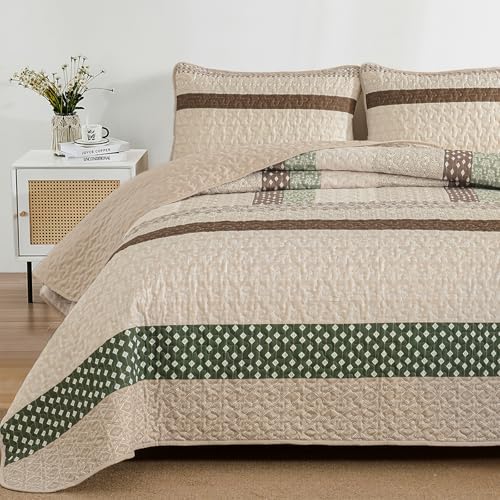 WONGS BEDDING Khaki Quilt King Size (110" x 90"), Soft Stripe