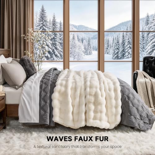 Ultra Soft Faux Fur Bubble Blanket King Size,Cream,108"x90"