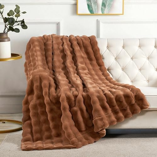 Bubble Rabbit Faux Fur Throw Blanket Reversible to Cozy Velvet, 750gsm