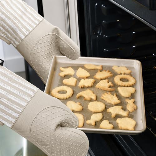 Alselo Silicone Oven Mitts Heat Resistant 932°F with Waterproof &