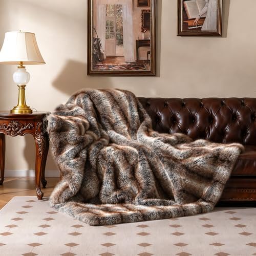 GIANTEX Faux Fur Throw Blanket - 60” x 80” Soft Plush Fuzzy Luxury