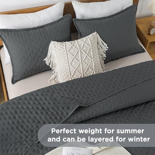Andency Dark Grey King Size Quilt Bedding Set, 3 Pieces Bedspread