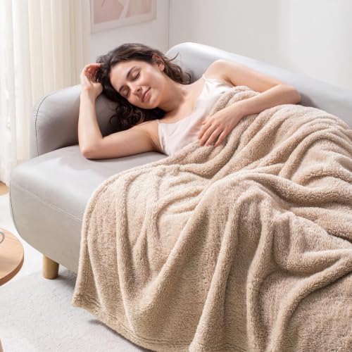 Exclusivo Mezcla Soft Plush Fleece King Size Bed Blanket, Camel