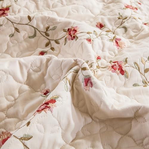Quilt Set Classical 3D Floral Embroidery Pattern 3-Piece Cotton