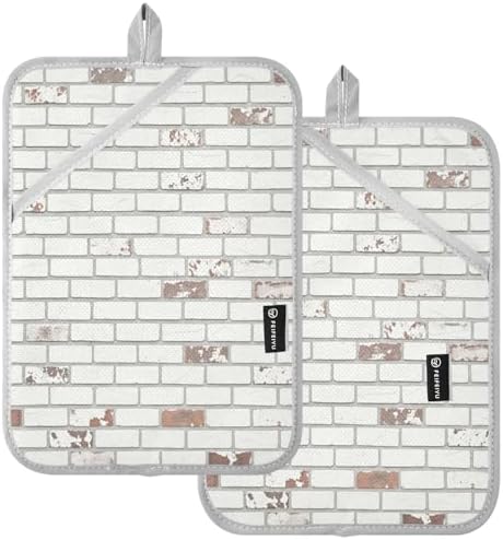 Gray Wall Heat Resistant Pot Holders Set of 2, Quilted Silver Lining