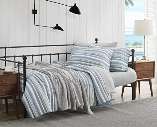 Nautica - Soft Queen Quilt Set with Shams, Lightweight Bedding