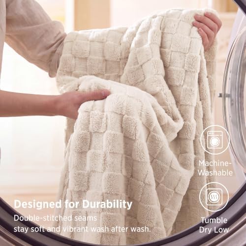 Bedsure Checkered Fleece Throw Blankets for Bed/Couch, Cream,50"×70"