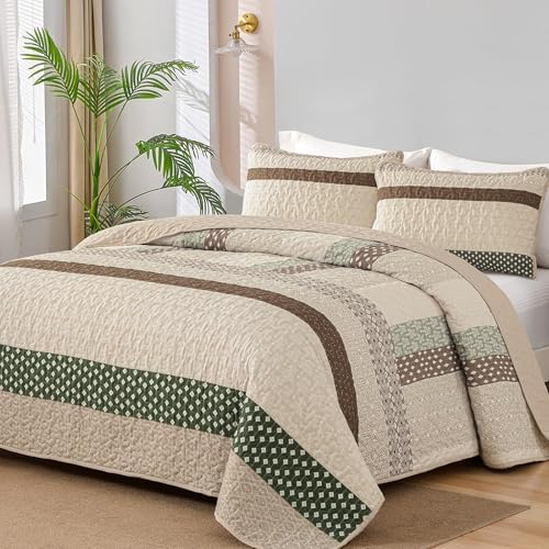 WONGS BEDDING Khaki Quilt King Size (110" x 90"), Soft Stripe