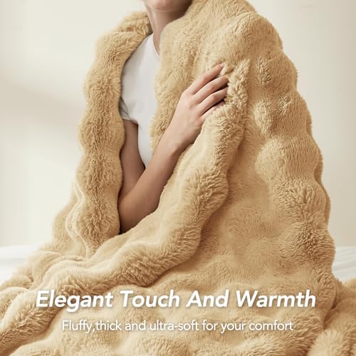 L'AGRATY Faux Rabbit Fur Throw Blanket for Couch, 60''x80'', Milk Tea