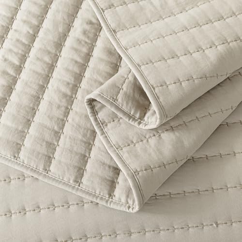 ROARINGWILD Beige Quilted Quilt Set, King Size, Lightweight, 3 Pieces