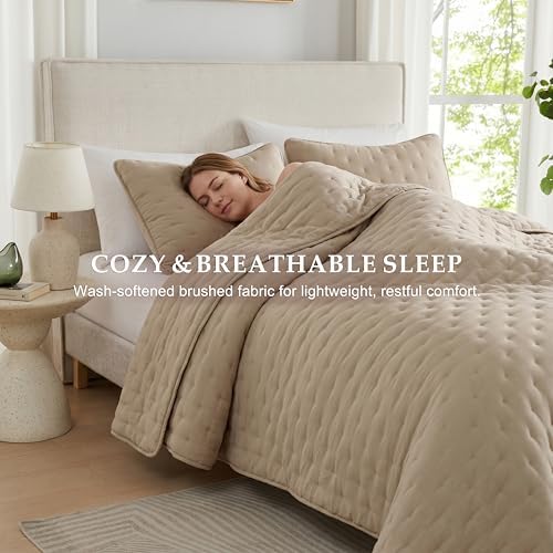 WDCOZY Beige Cloud King Size Quilt Set, Tan Lightweight Farmhouse
