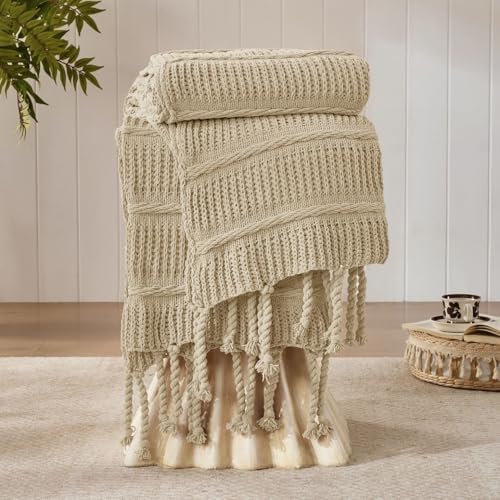 Boho Knitted Chenille Blanket with Tassels - Lightweight & Soft