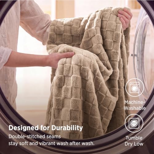 Bedsure Checkered Soft Cozy Queen Blanket for Bed, Light Brown