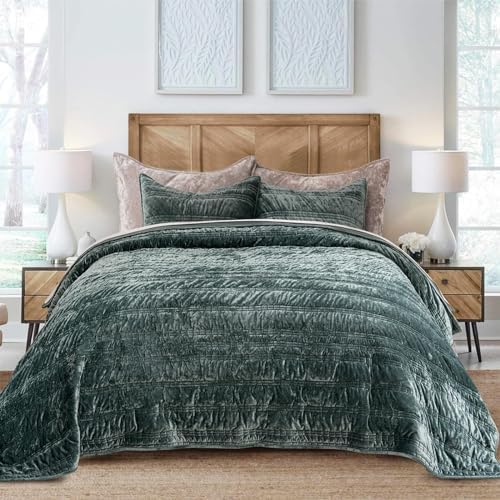 EverGrace Ruched Lightweight Velvet Quilt Set, King Size, Dark Green