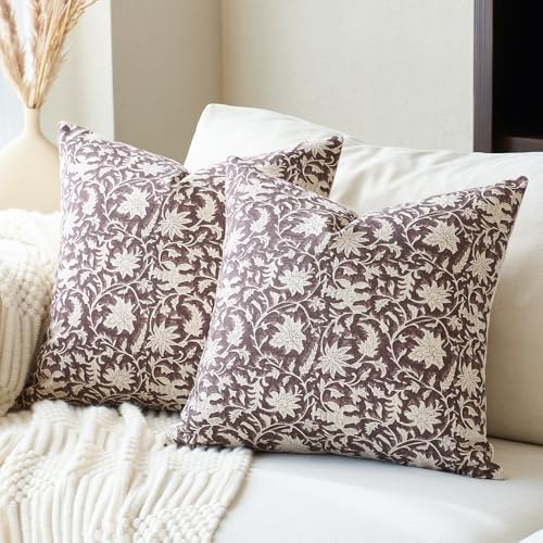 FIOUOVO Floral Throw Pillow Covers 18x18 Farmhouse Block Print Pillow