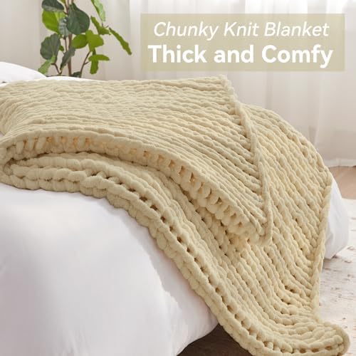 Negwoo Chunky Knit Throw Blanket, Knitted Throw Chenille Yarn, 50"*60"