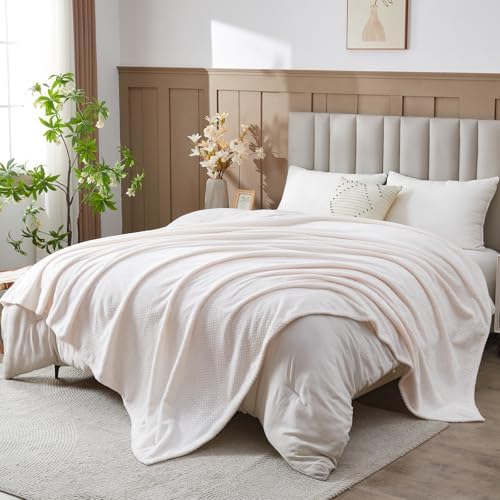 NEWCOSPLAY Fleece Leaves Pattern King Blanket, Ivory, 90"x110"