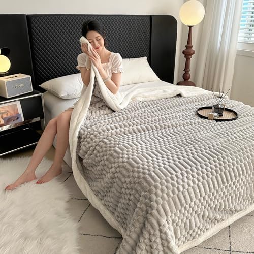 UKELER Sherpa Throw Blanket 60 × 80 inch, 470 GSM Striped Sherpa