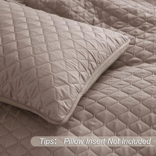 Exclusivo Mezcla Reversible King Size Quilt Bedding Set, Taupe
