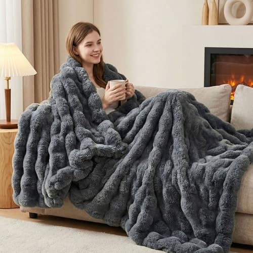 JONIYEAR Solid Thick Fuzzy Bubble Faux Rabbit Fur Blanket Twin Size