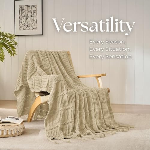 Boho Knitted Chenille Blanket with Tassels - Lightweight & Soft