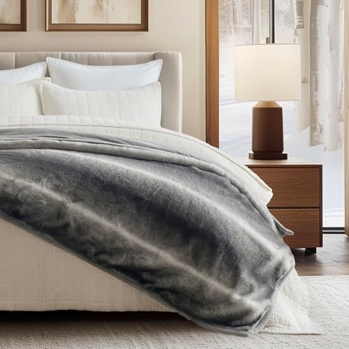 EVERGRACEHOME Mink Faux Fur Throw Blanket, Ombré Silver Onyx, 60"x80"