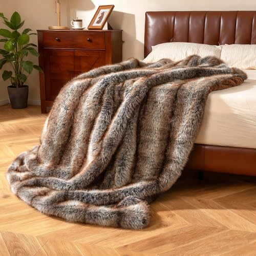 GIANTEX Faux Fur Throw Blanket - 60” x 80” Soft Plush Fuzzy Luxury