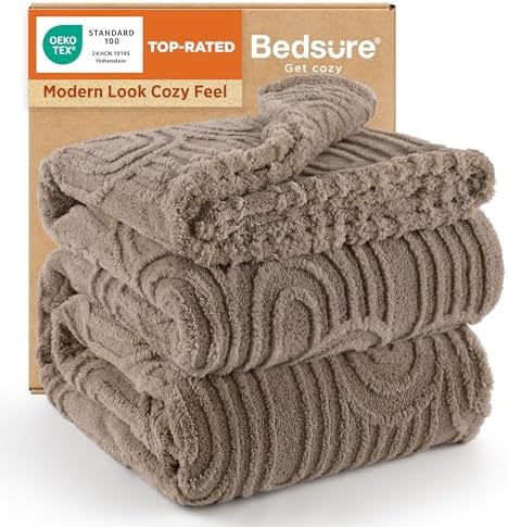 Bedsure GentleSoft Fleece King Size Blanket for Bed - Super Soft &