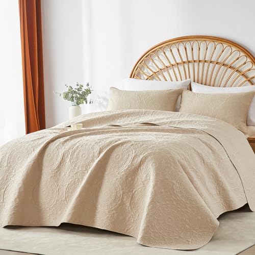 WURUIBO Beige Quilt Set King/Cal King Size, Embossing Microfiber