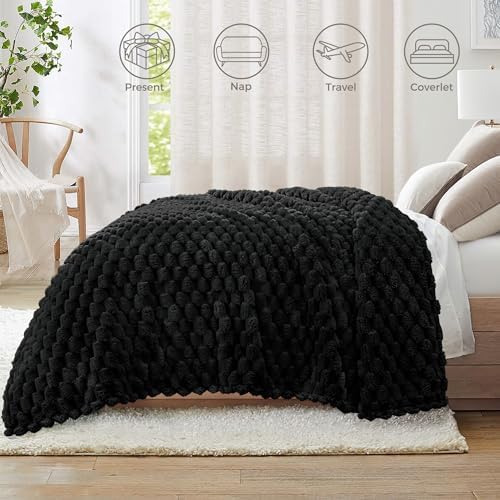 Whale Flotilla Soft Fleece Queen Size Bed Blanket Luxury 3D Jacquard