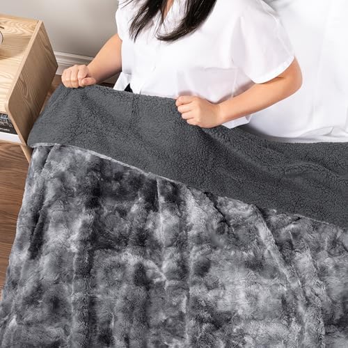 PAVILIA Tie Dye Faux Fur Sherpa Twin Blanket for Couch Bed, Grey
