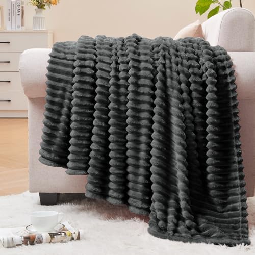 BEDELITE 3D Ribbed Charcoal Grey Fleece Throw Blanket for Couch, 50x60