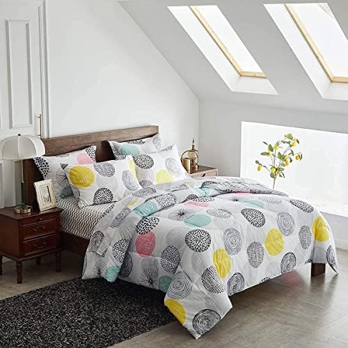 7 Pieces Comforter Sheet Set King Size Bed in a Bag - Colorful Dots