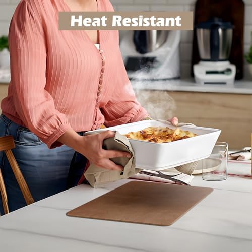 Aofmee Faux Leather Placemats Set of 6 - Waterproof - Wipeable