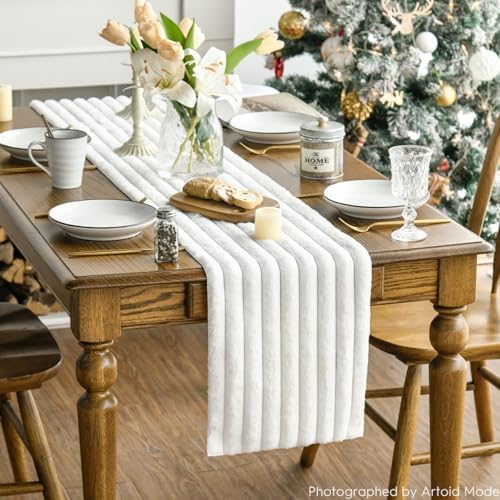 Artoid Mode Ivory Soft Plush Faux Fur Jacquard Table Runner, Holiday