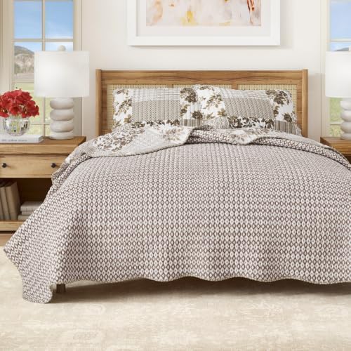 Great Bay Home Floral Quilt Set - 3-Piece King/California King Size