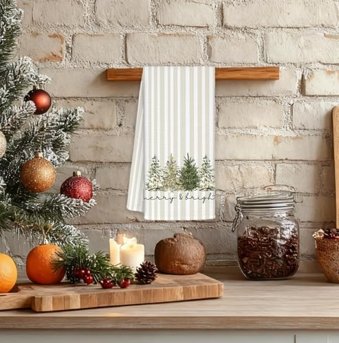 Vintage Christmas Tree Kitchen Towels, Christmas Bathroom Decor