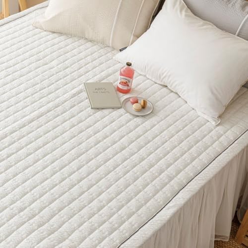Bamboo Seersucker Mattress Pad – Lightweight Breathable All-Season Bed