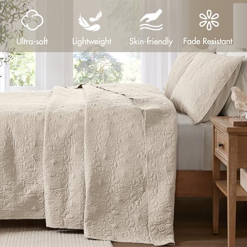 Madison Park Quebec Queen Size Quilt Bedding Set - Ivory, Damask